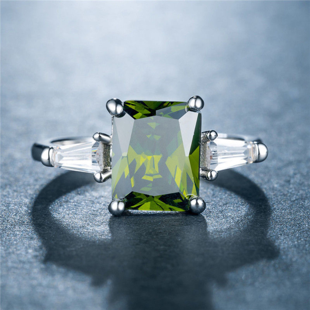 Women 925 Silver Emerald Cut Peridot Ring Size 8